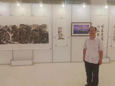 國策智庫專家李德偉參觀上海政協 觀摩領導作品，共話文化藝術交流